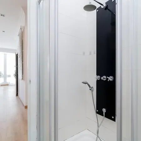 Estilo, Luz Y Elegancia En By * Vigo